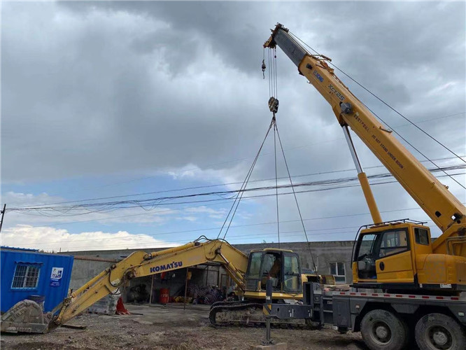 施甸县25吨吊车的工作半径是多少？